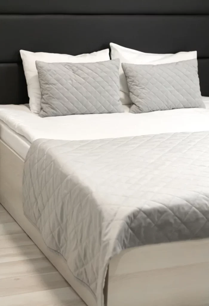 Latelier De La Mousse Tapissier Sellier Nice Matelas Et Literie 3
