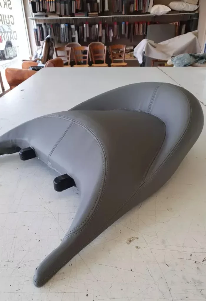 Latelier De La Mousse Tapissier Sellier Nice Sellerie 8